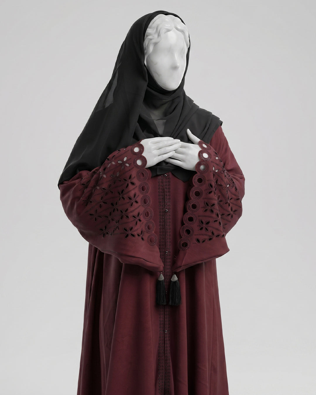 Contour Midnight Cutwork