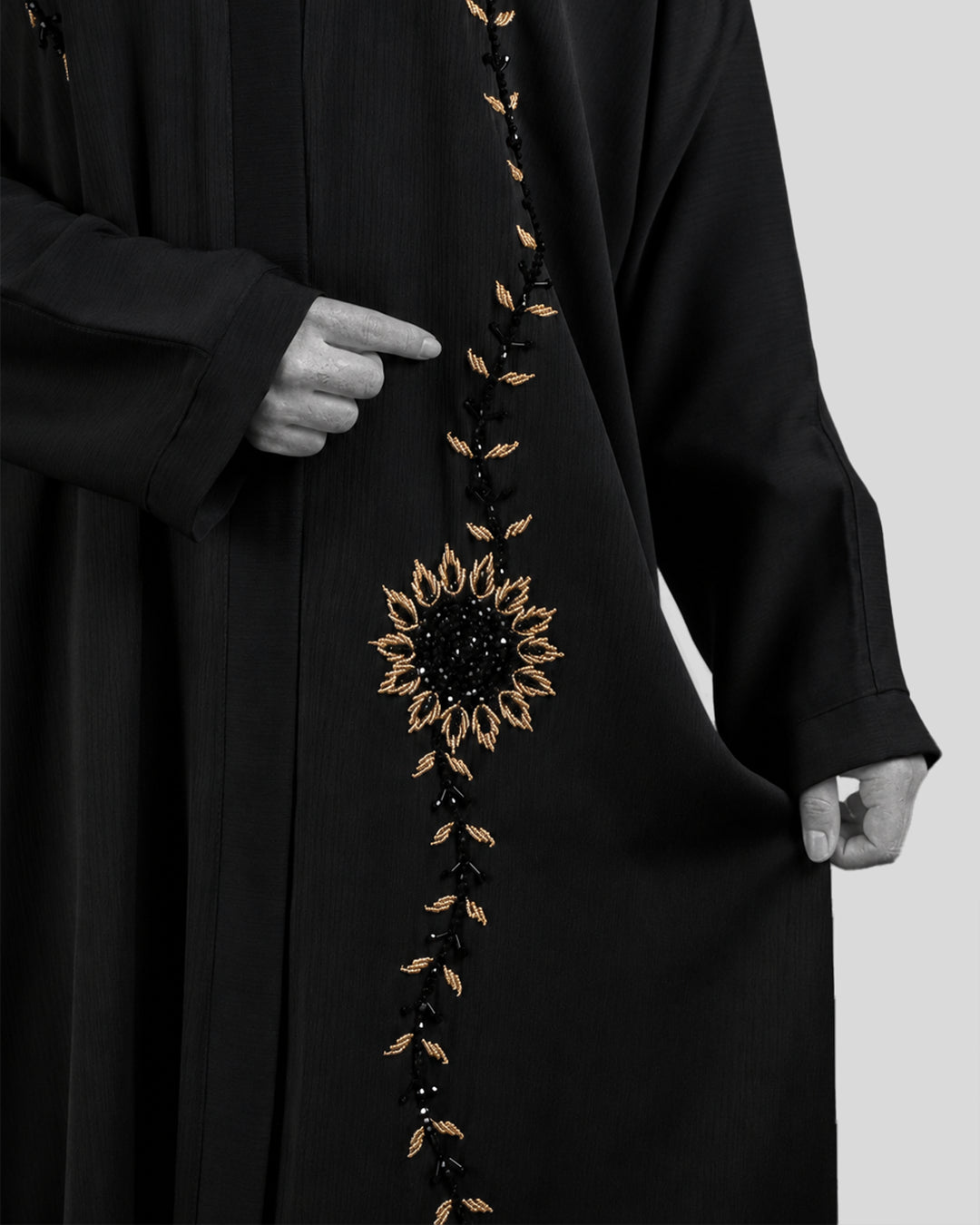 Contour Handcrafted Elegance